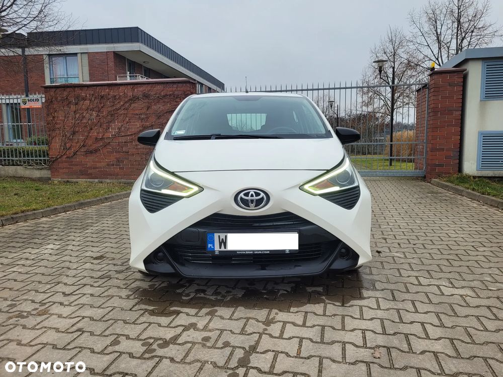 Toyota Aygo x-trend - 17