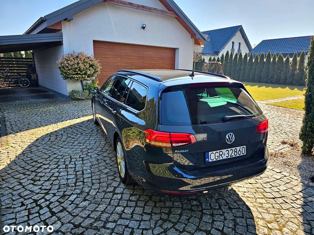 Volkswagen Passat - 8