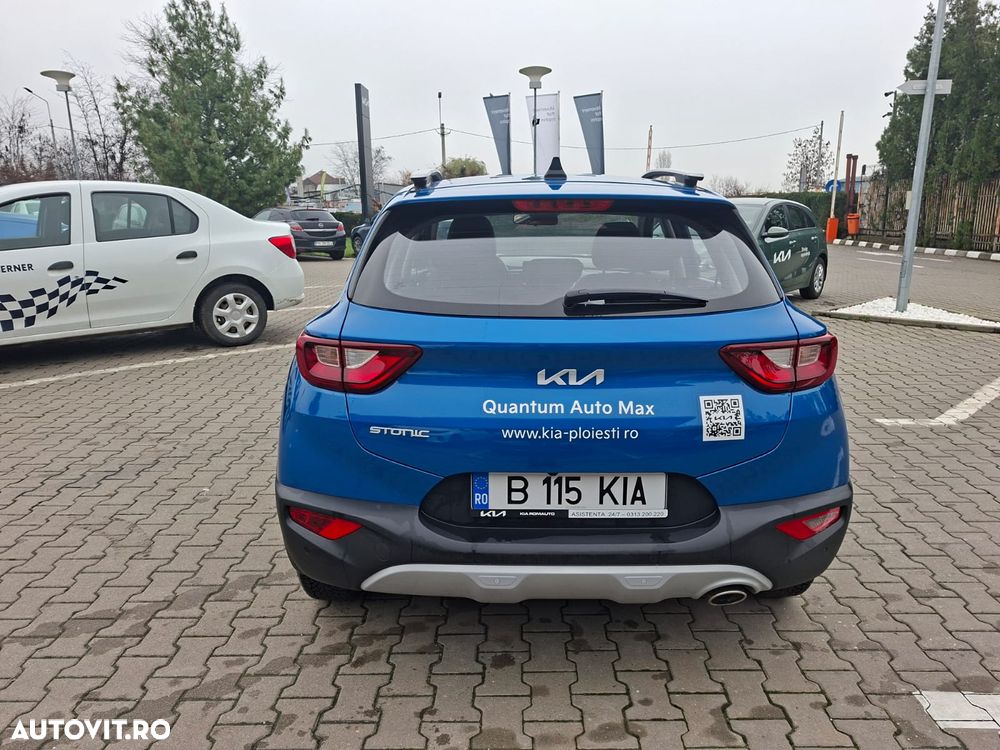 Kia Stonic - 10