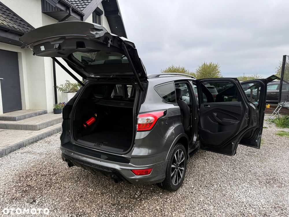 Ford Kuga 1.5 EcoBoost 2x4 ST-Line - 20