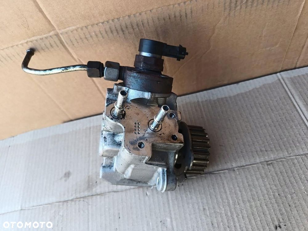 peugeot 3008 ii 17r- 1.5 bluehdi pompa wtryskowa 9817903080 0445010761 - 4