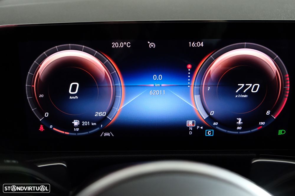 Mercedes-Benz GLB 180 d Progressive - 24