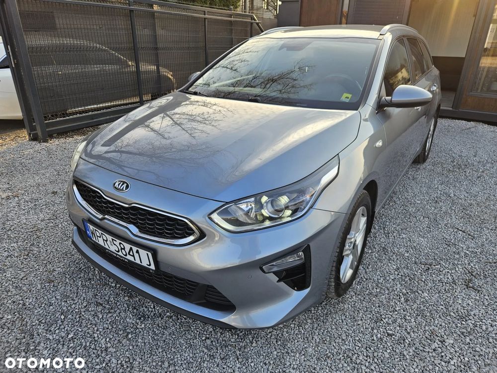 Kia Ceed 1.6 CRDi SCR L Business Line - 2