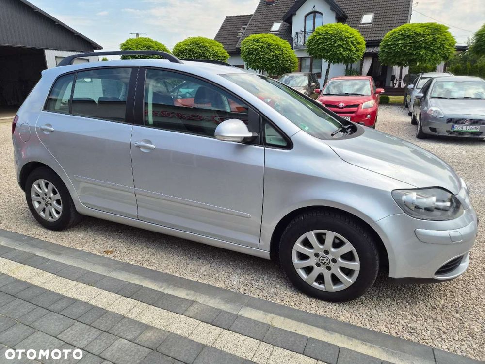 Volkswagen Golf Plus - 10