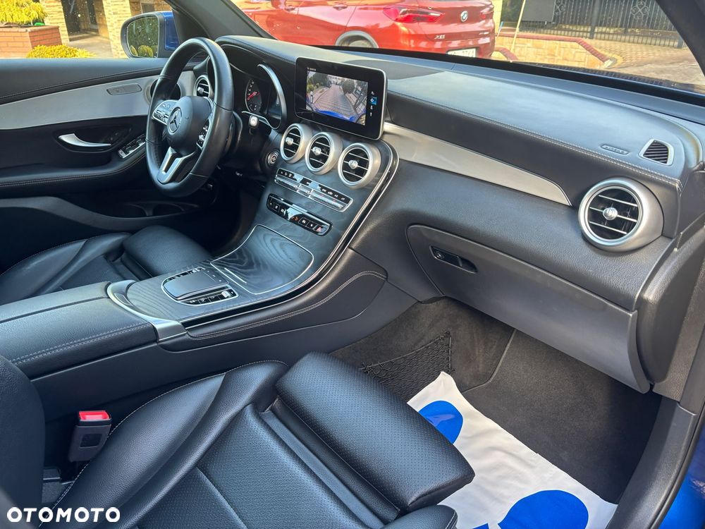 Mercedes-Benz GLC 220 d 4Matic 9G-TRONIC Exclusive - 8
