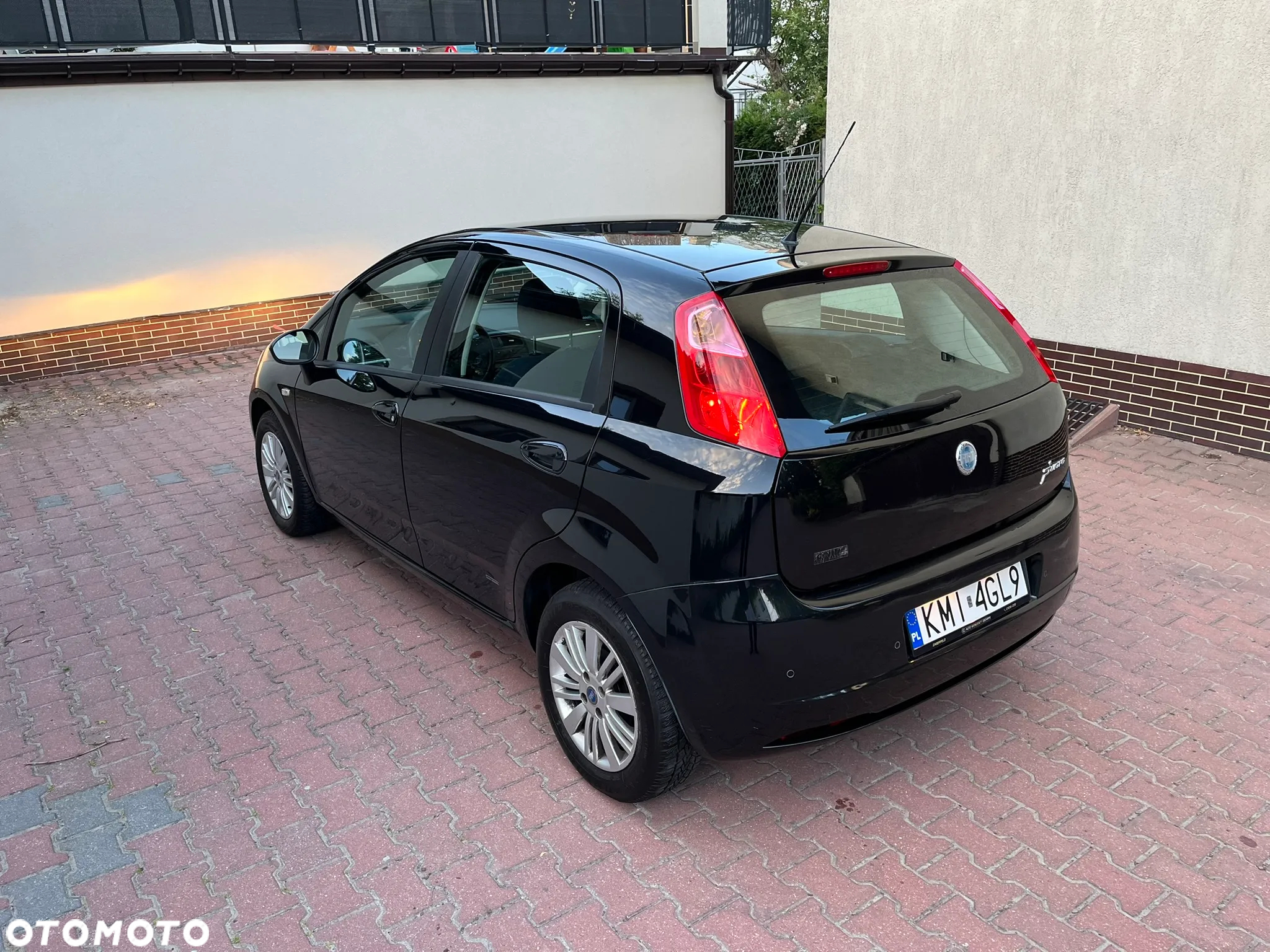 Fiat Grande Punto 1.4 16V Emotion - 2