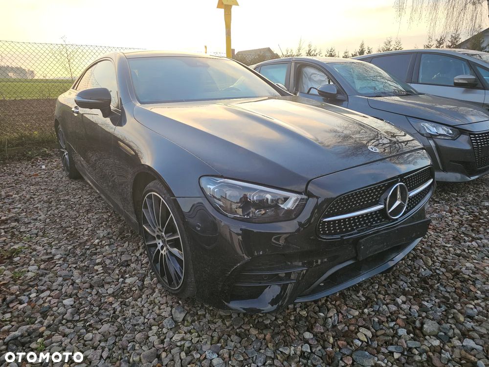 Mercedes-Benz Klasa E 220 d 4Matic 9G-TRONIC Avantgarde - 20