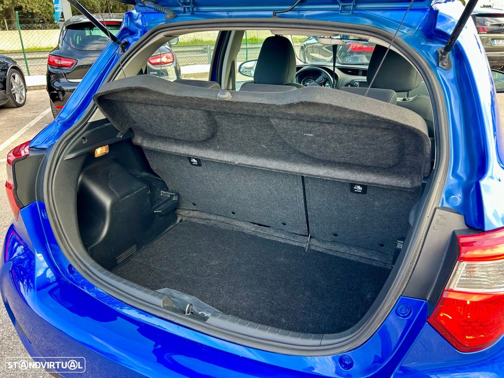 Toyota Yaris - 41