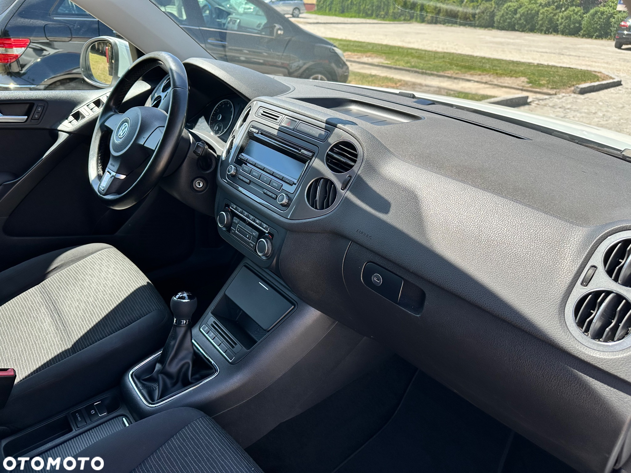 Volkswagen Tiguan 1.4 TSI BlueMotion Technology Trend & Fun - 33