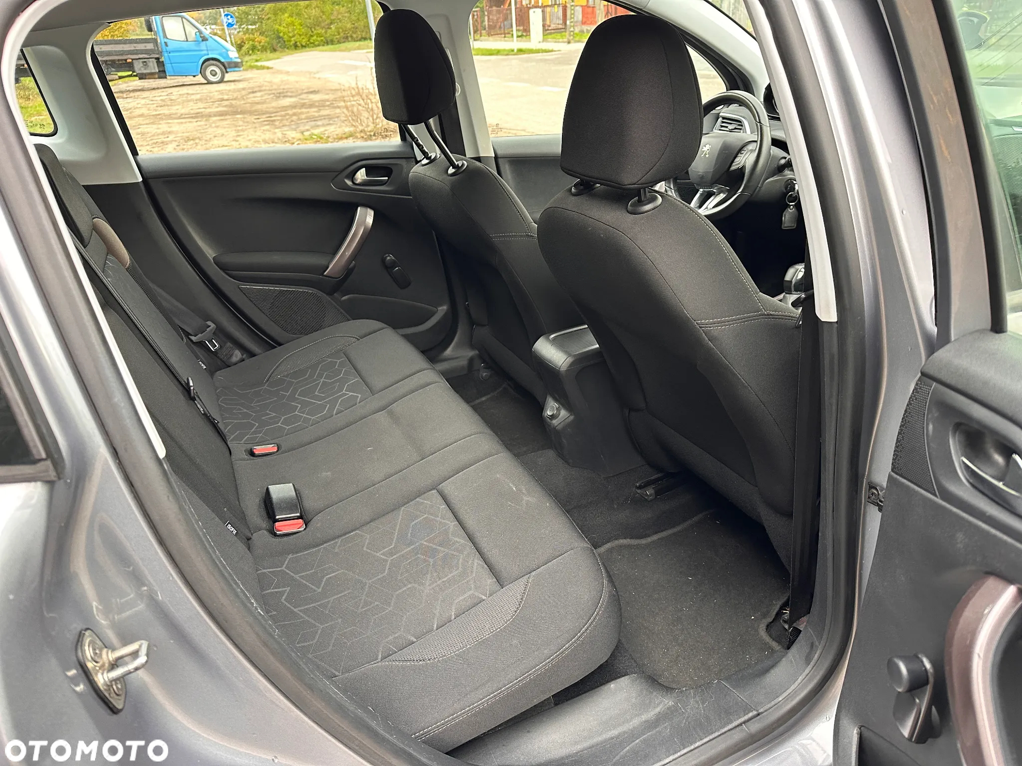 Peugeot 2008 1.6 BlueHDi Active - 12