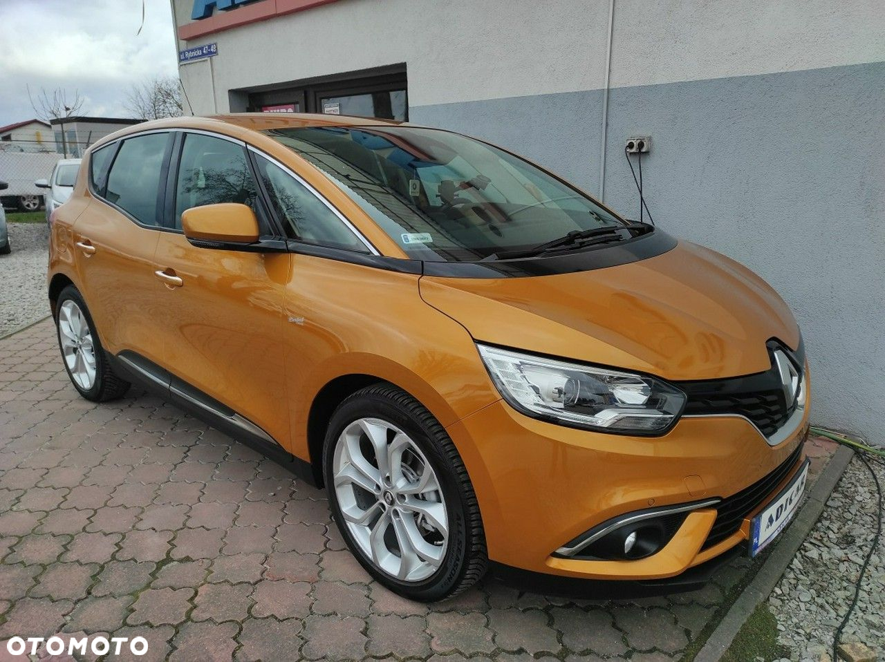 Renault Scenic - 8