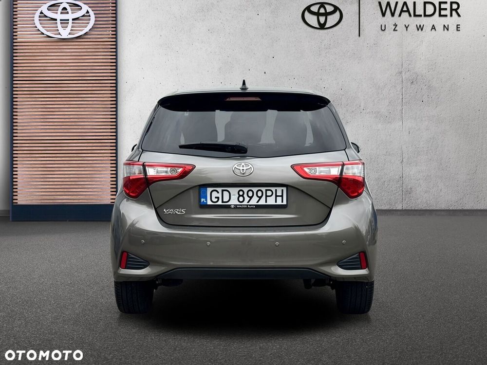 Toyota Yaris 1.5 Selection CVT - 6