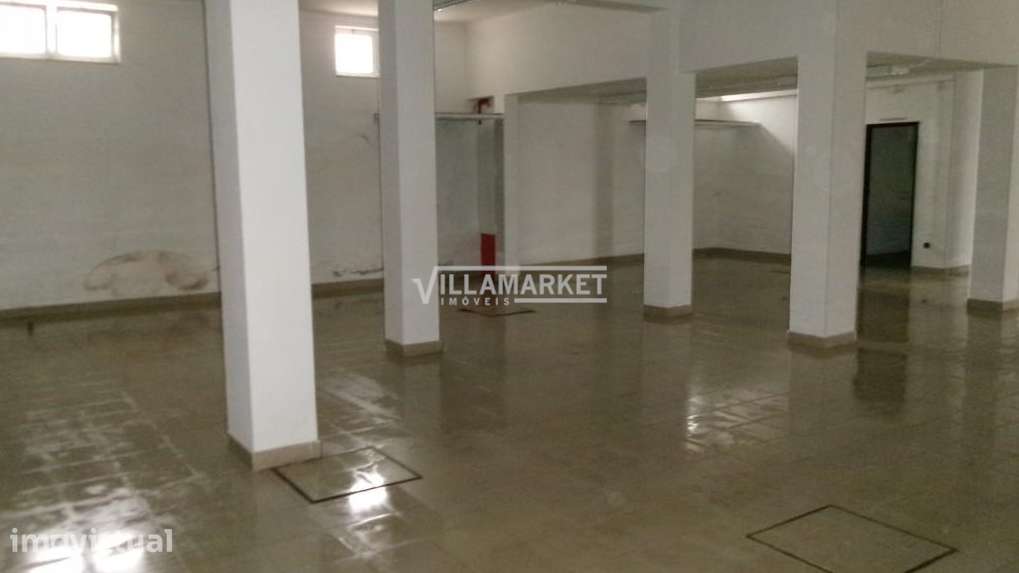 Conjunto de 2 lojas interligadas da banca totalizando 222 m2 de área s - Grande imagem: 3/10