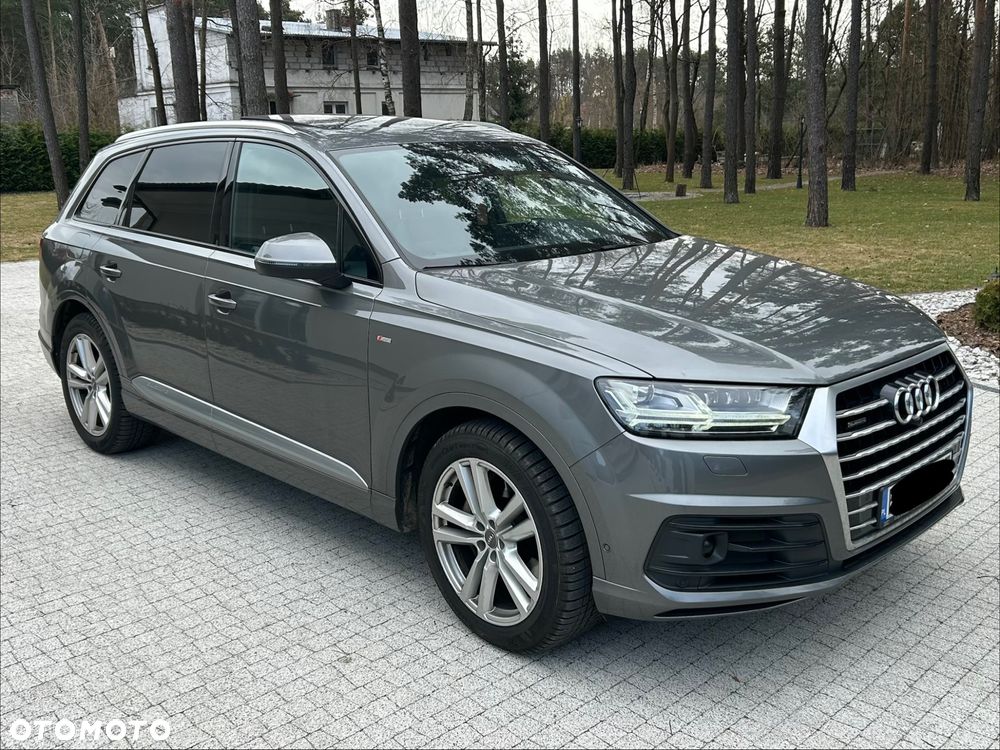 Audi Q7 - 10