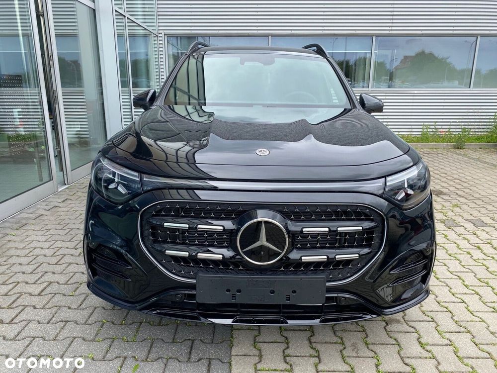 Mercedes-Benz GLB - 6