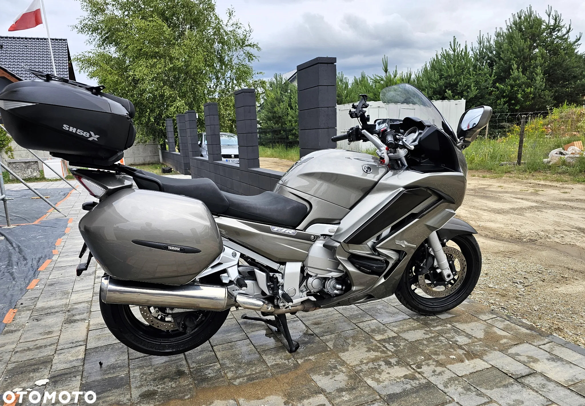 Yamaha FJR - 17