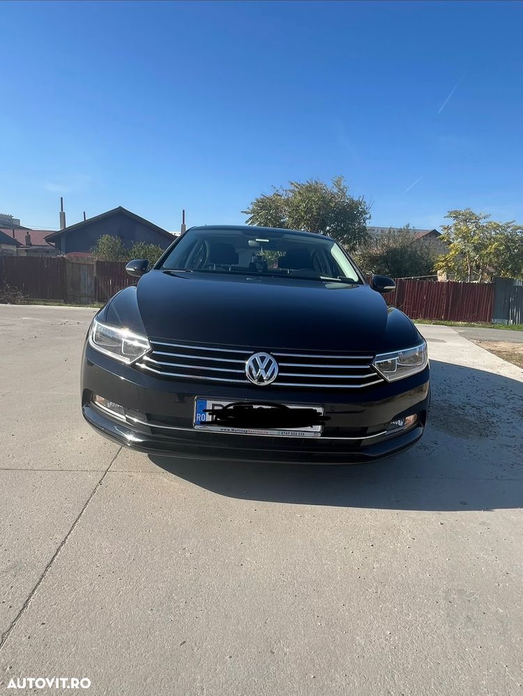 Volkswagen Passat Variant 1.6 TDI SCR DSG Comfortline - 2
