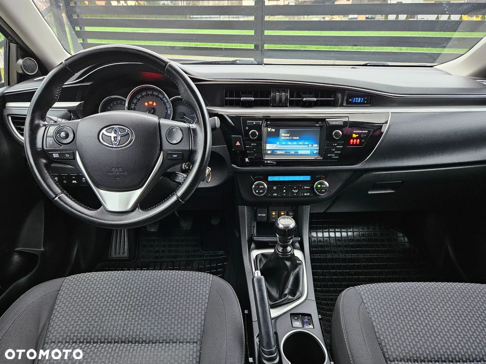 Toyota Corolla 1.6 Prestige - 9