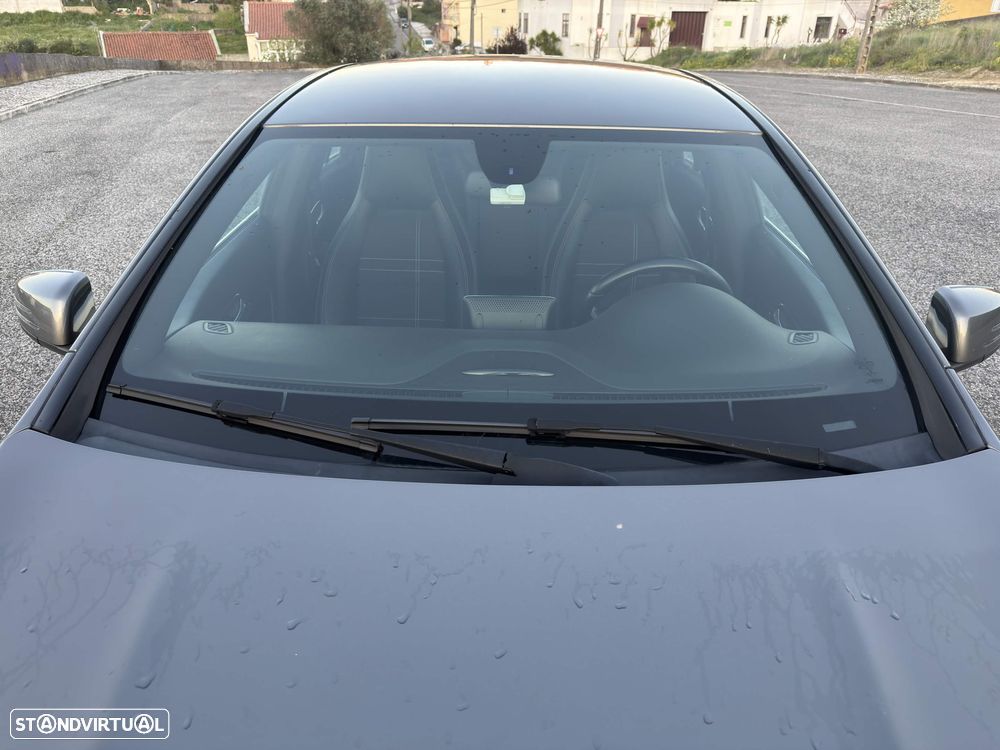 Mercedes-Benz CLA 180 d Shooting Brake Urban - 3