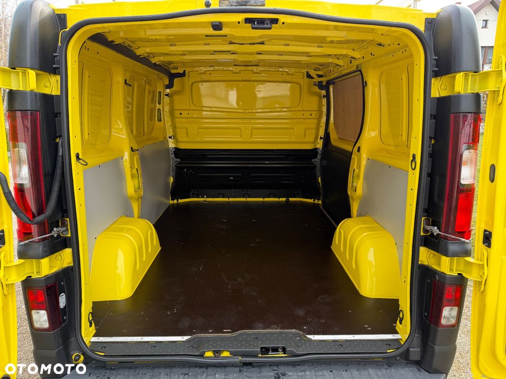 Opel Vivaro - 29