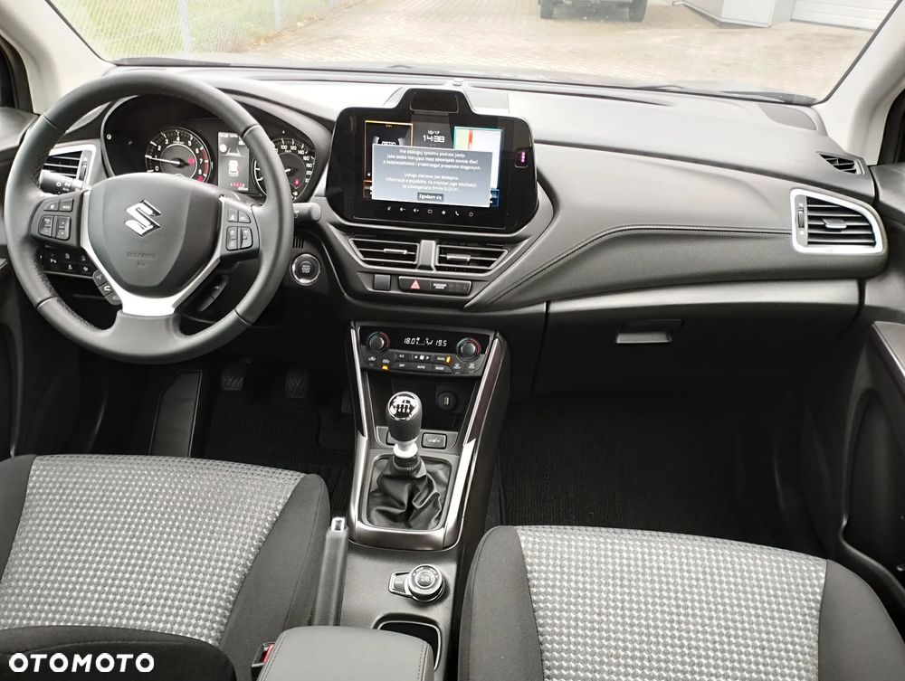 Suzuki SX4 S-Cross ver-1-4-shvs-premium-plus-sp-4wd - 10