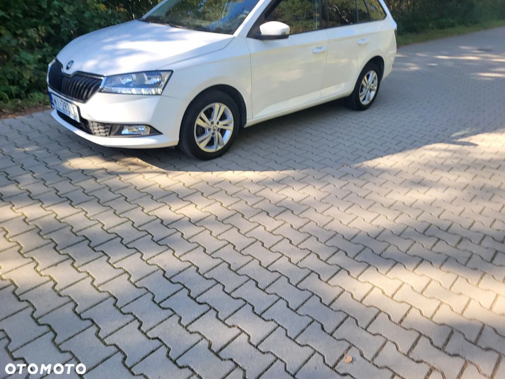 Skoda Fabia 1.0 TSI Style - 2