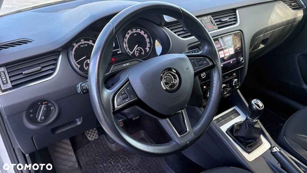 Skoda Octavia 1.5 TSI ACT Ambition - 9