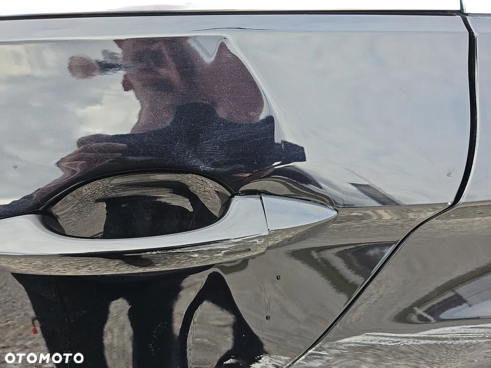 Volkswagen Passat 2.0 TDI 4Mot Elegance DSG - 34