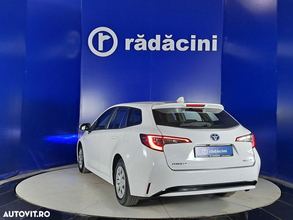 Toyota Corolla - 3