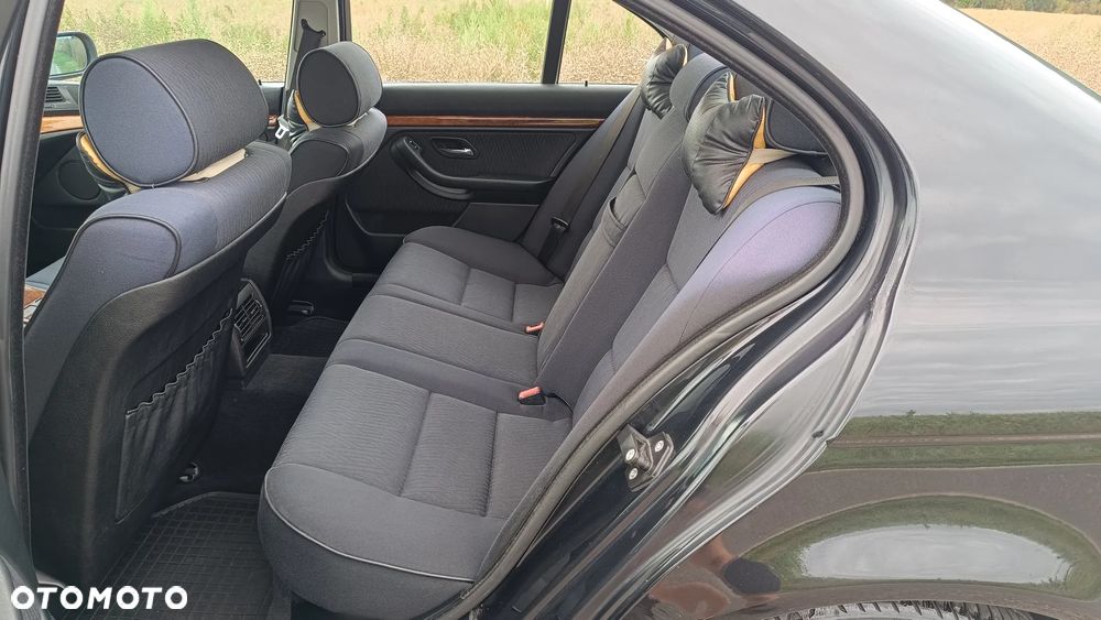 BMW Seria 5 - 11