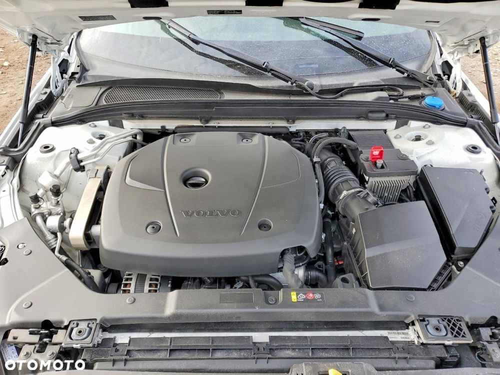 Volvo S60 T6 AWD R-Design - 11