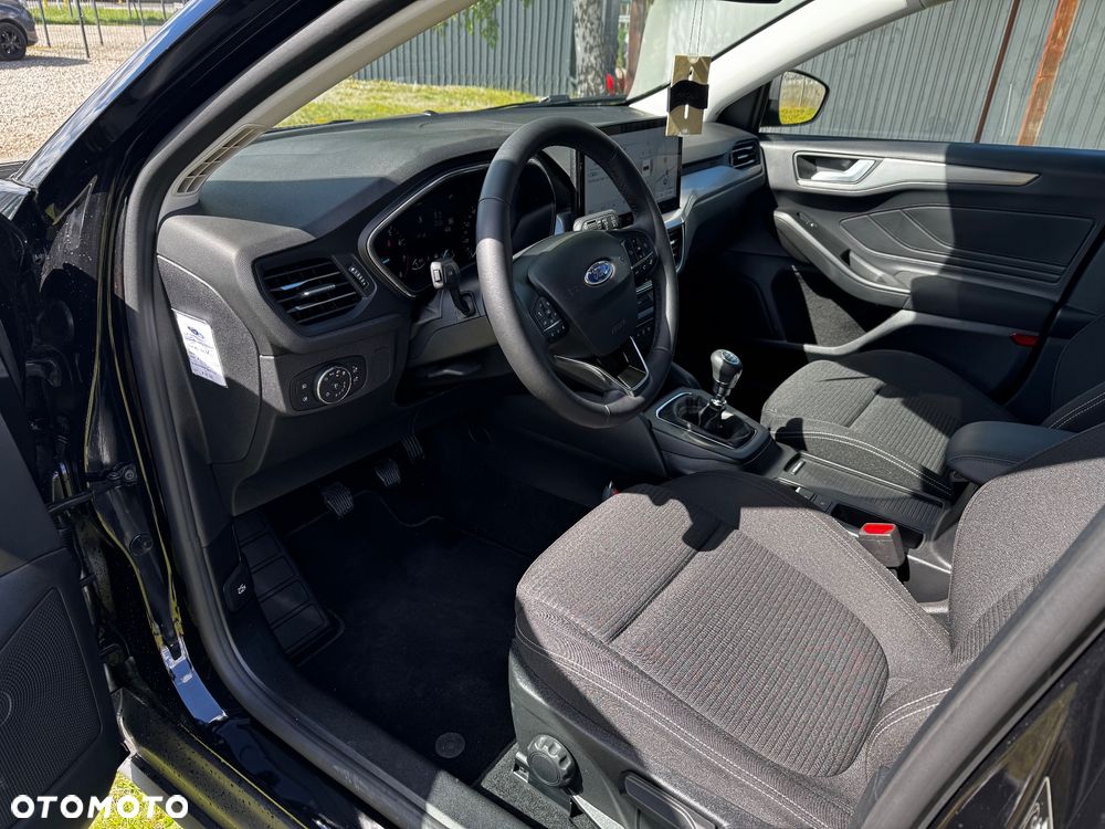 Ford Focus 1.0 EcoBoost STart-Stopp-System TITANIUM - 14