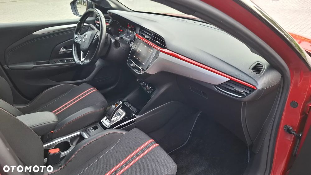 Opel Corsa 1.2 GS Line S&S - 11