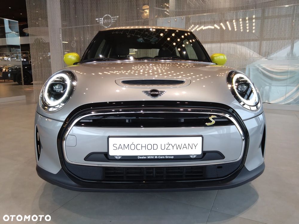 MINI Cooper SE Electric Trim - 4