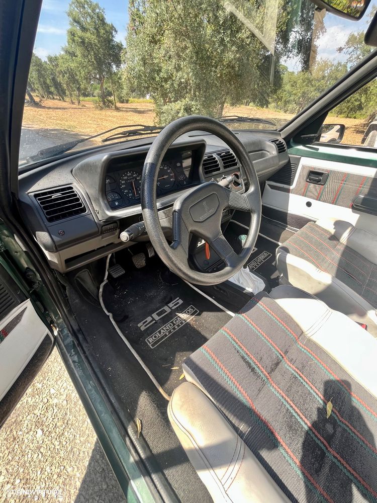 Peugeot 205 Cabrio 1.4 Roland Garros - 15