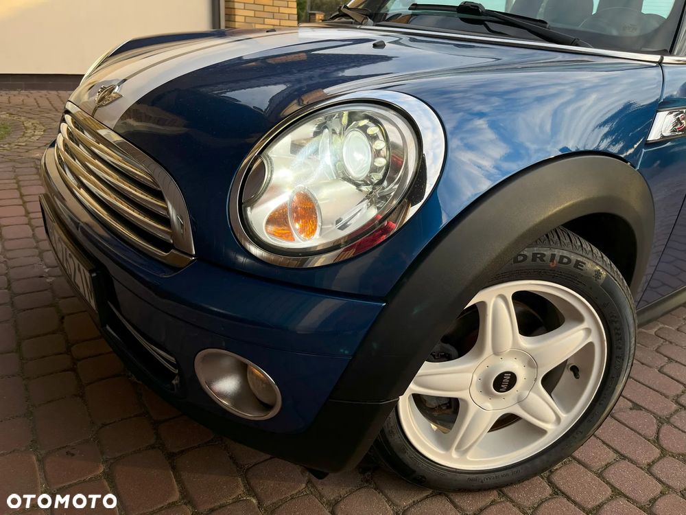 MINI Cooper Seven - 18