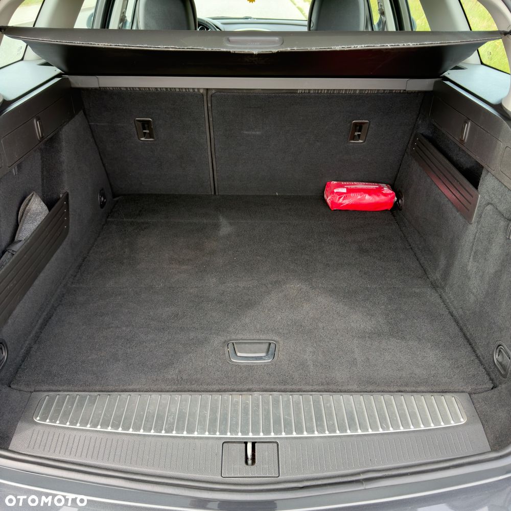 Opel Astra 1.4 Turbo Color Edition - 15