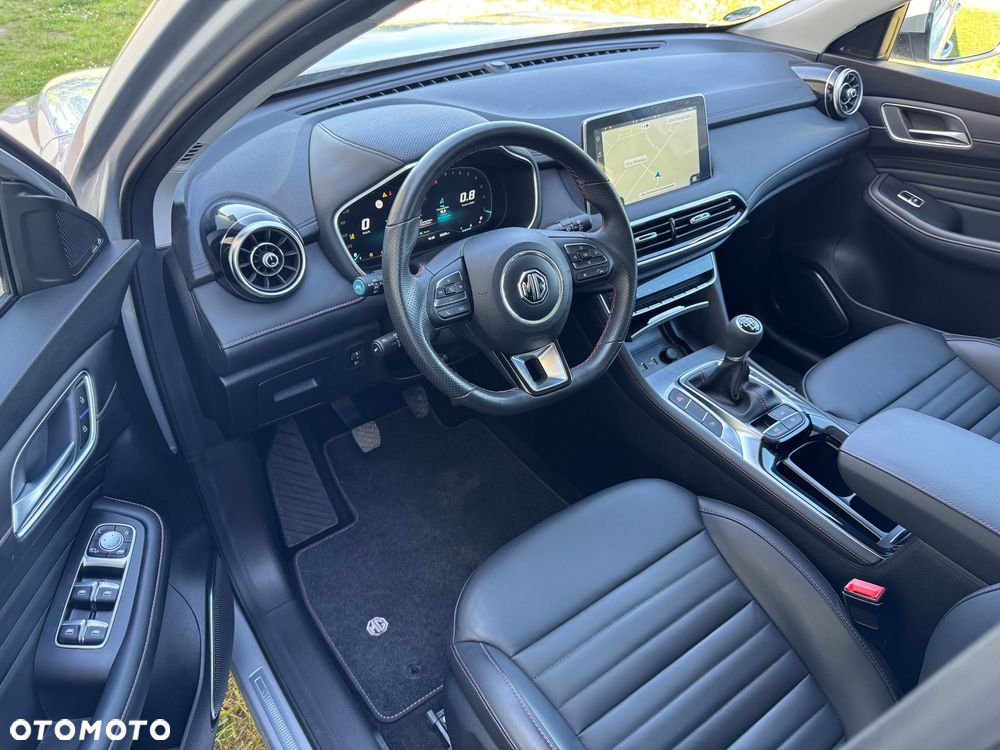 MG HS 1.5T-GDI Luxury - 5