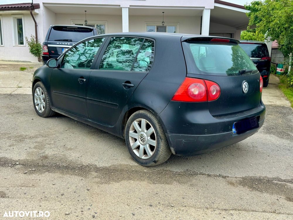 Volkswagen Golf 2.0 TDI Comfortline - 7