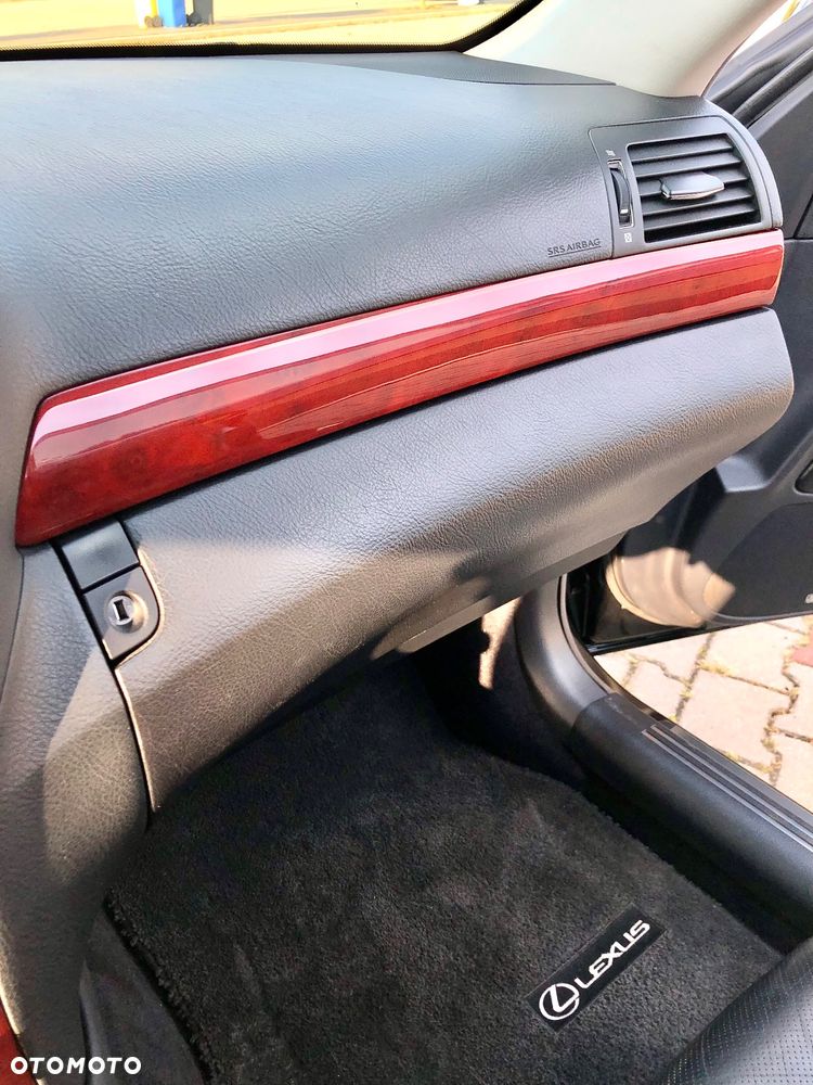 Lexus LS 460 Ambience Line - 23
