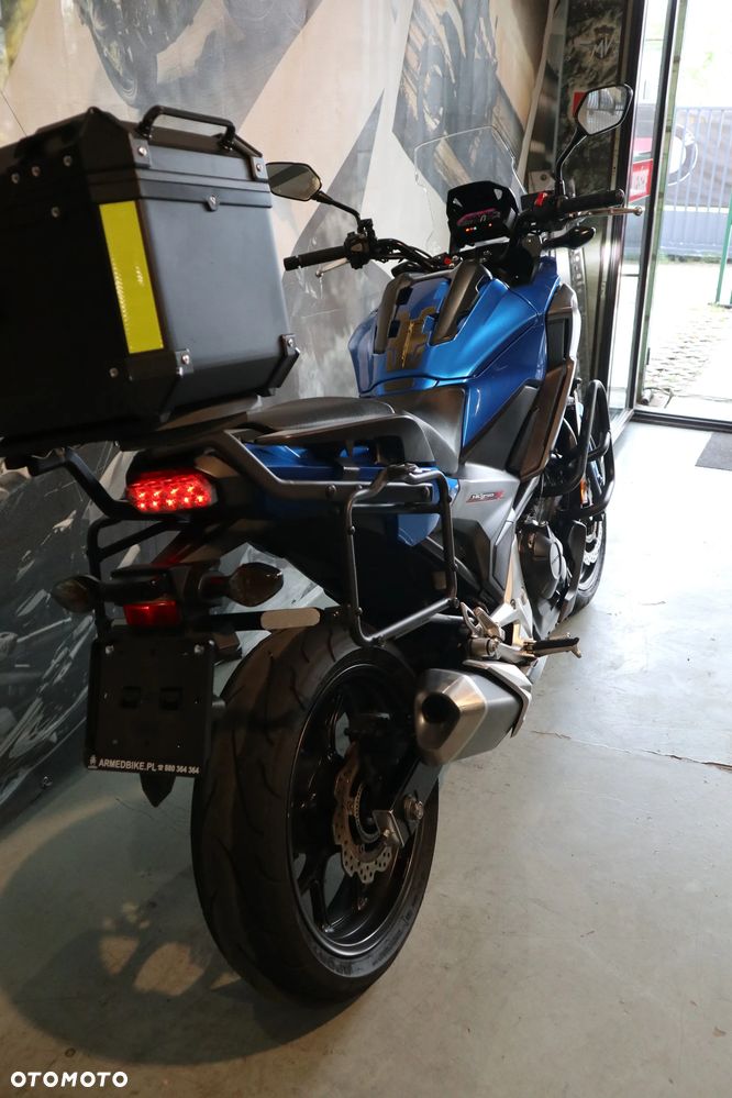Honda NC - 25