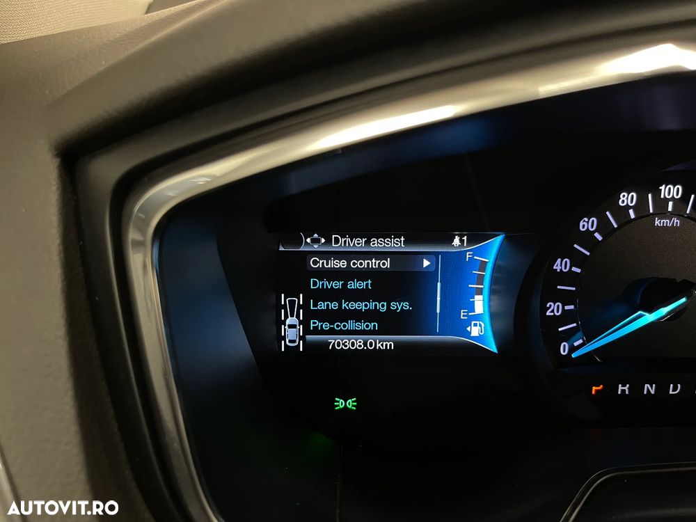 Ford Mondeo 2.0 HEV Titanium - 27