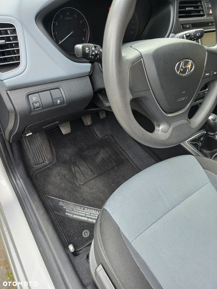 Hyundai i20 1.2 Classic - 22