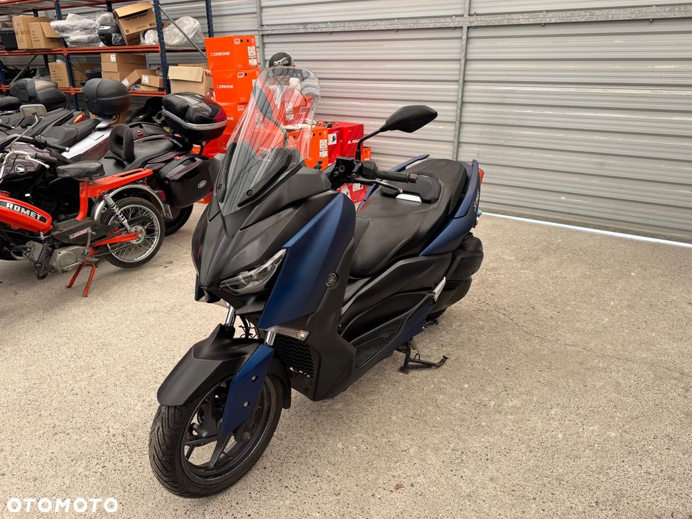 Yamaha X-max - 3