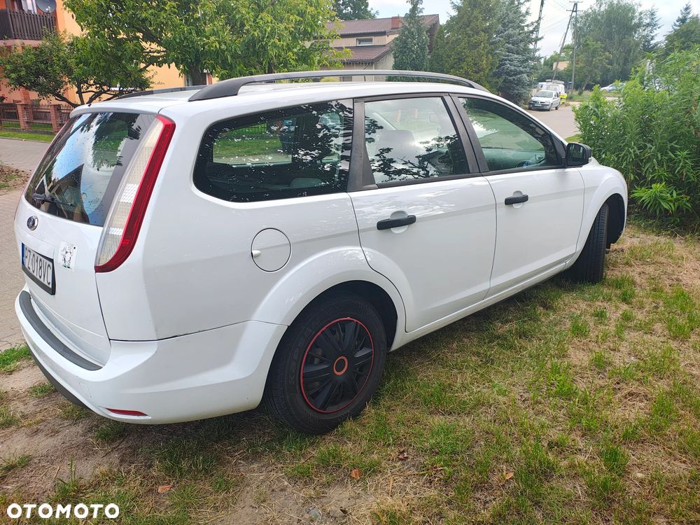 Ford Focus 1.6 Trend - 3