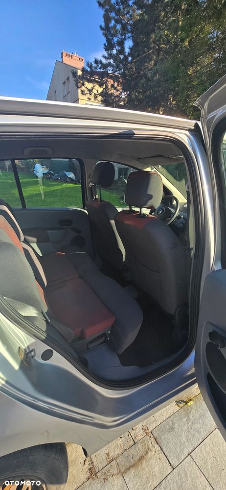 Renault Modus 1.6 16V Privilege - 14