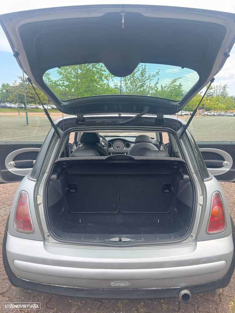 MINI 3 Portas Cooper - 11