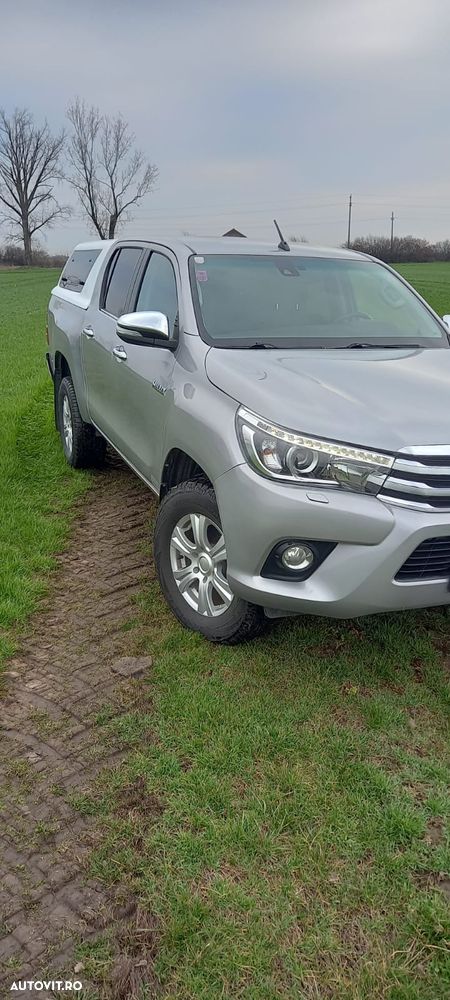 Toyota Hilux - 3