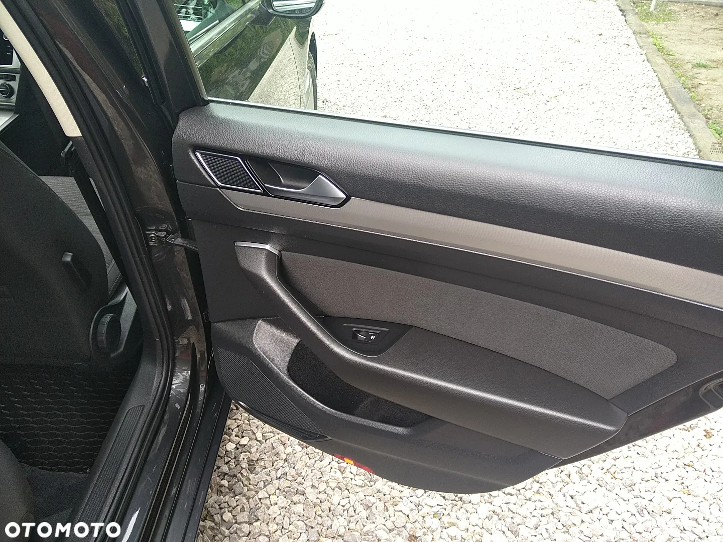 Volkswagen Passat 2.0 TDI BMT Comfortline DSG - 15
