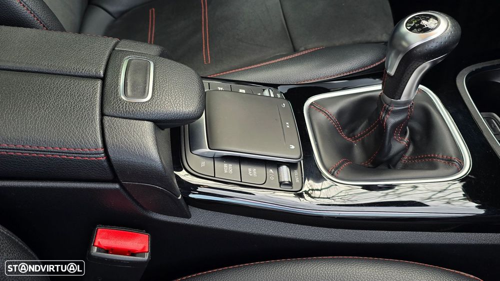 Mercedes-Benz A 180 Limousine d AMG Line Aut. - 17